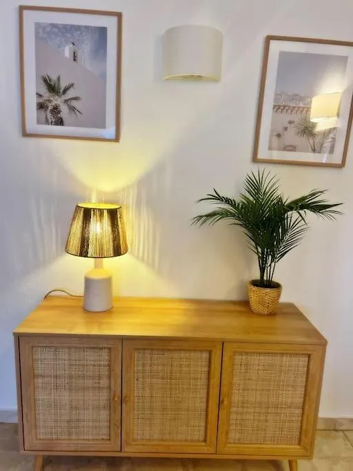 Magnifico Y Amplio Apartamento Con Terraza فوينخيرولا إسبانيا