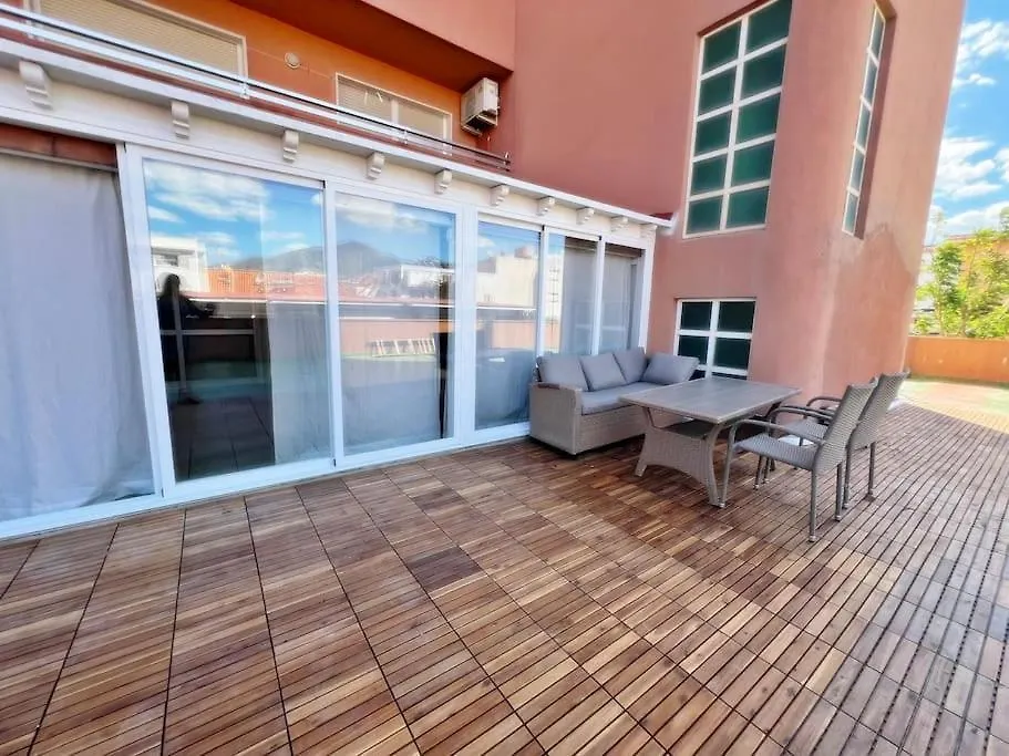 Magnifico Y Amplio Apartamento Con Terraza فوينخيرولا 0*,  إسبانيا