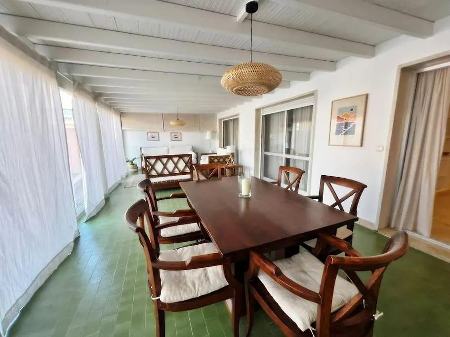 Magnifico Y Amplio Apartamento Con Terraza فوينخيرولا شقة